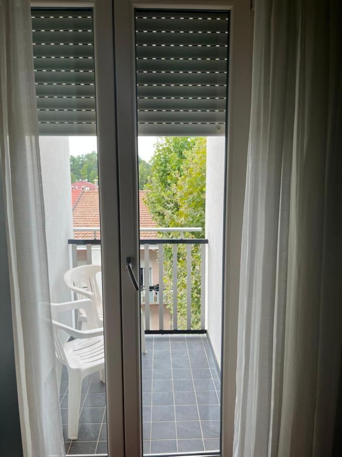 Hotel Senior Cattolica Kültér fotó