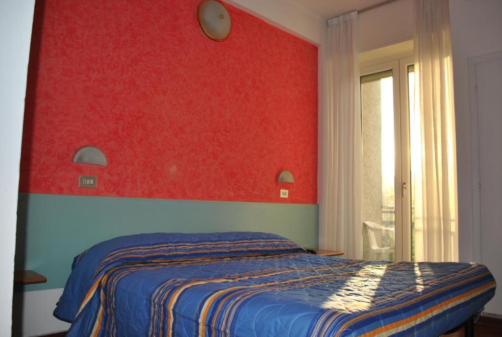 Hotel Senior Cattolica Szoba fotó