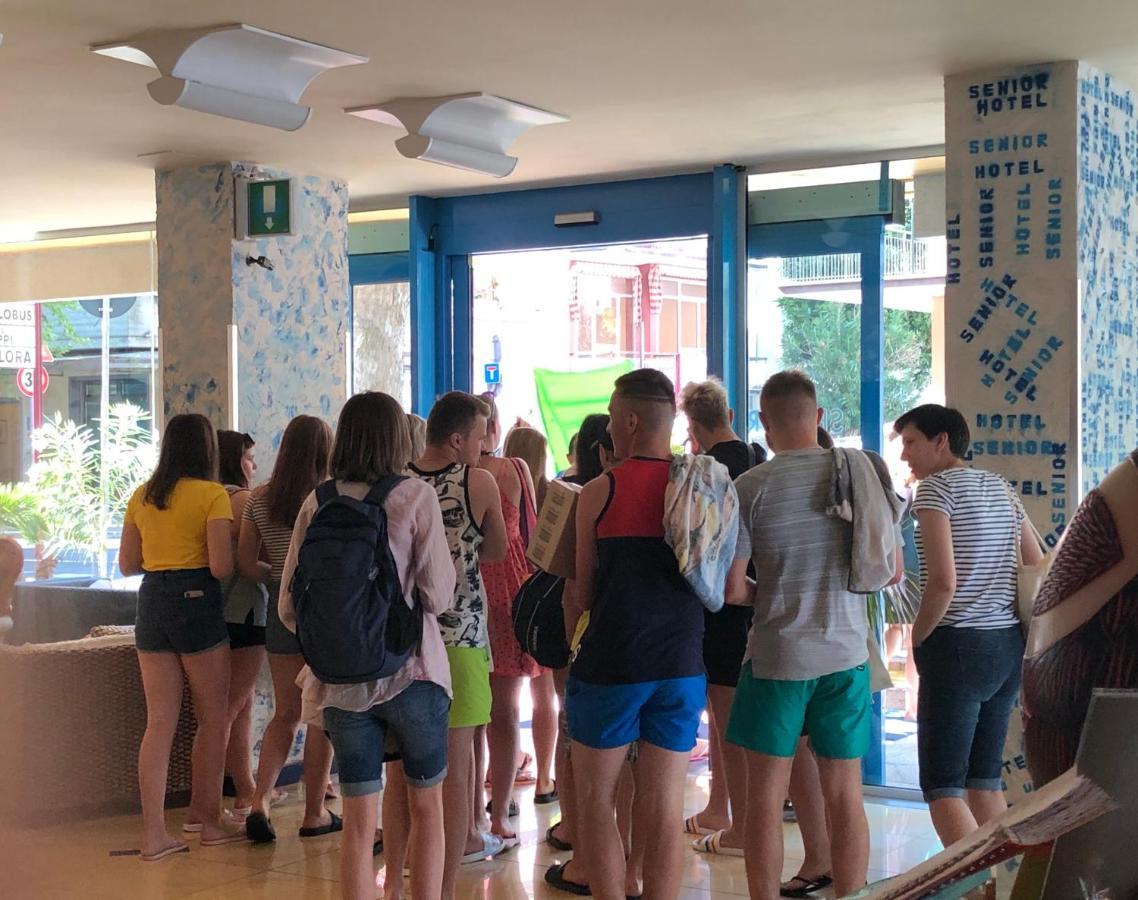 Hotel Senior Cattolica Kültér fotó